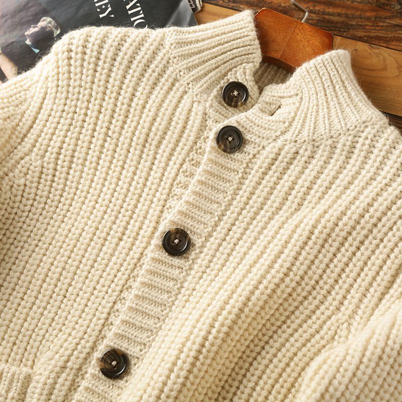 Tjock stickad cardigan